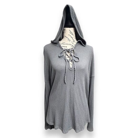 Fashion Nova 2X Gray Waffle Knit Hoodie NWT Lace-Up Neck Plus Size Sweater Top - Picture 1 of 6